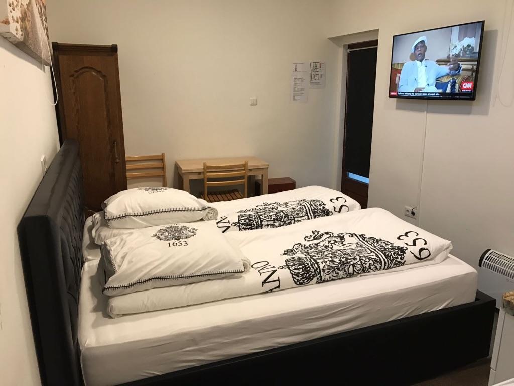 Budget Hotel De Witte Hoeck Amsterdam Wormerveer Exterior photo