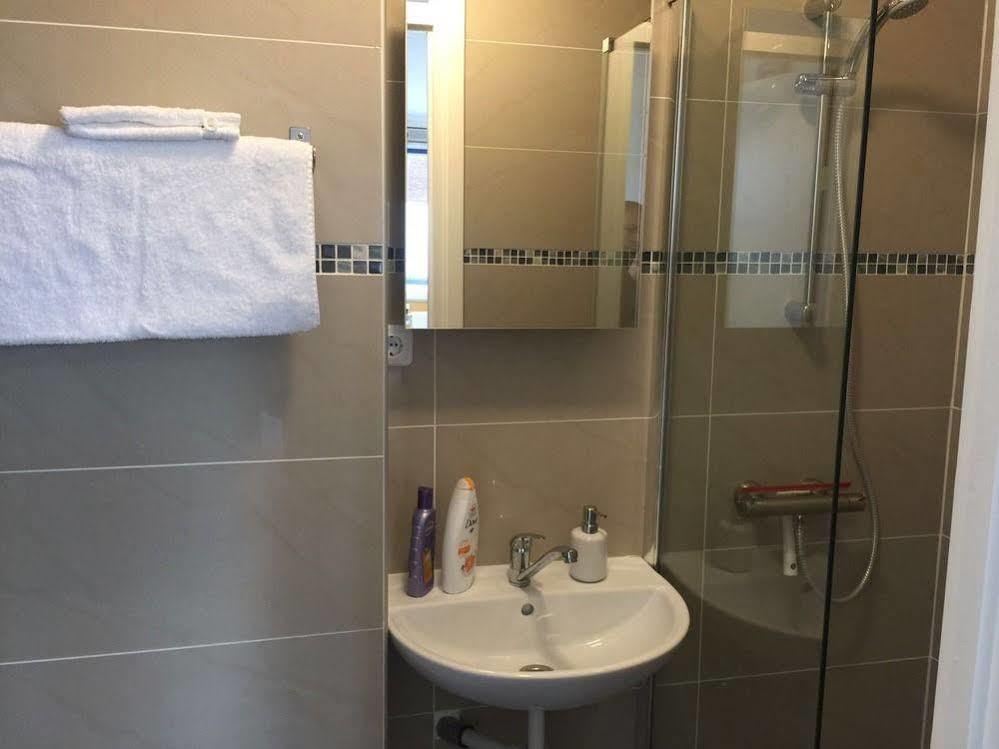 Budget Hotel De Witte Hoeck Amsterdam Wormerveer Exterior photo